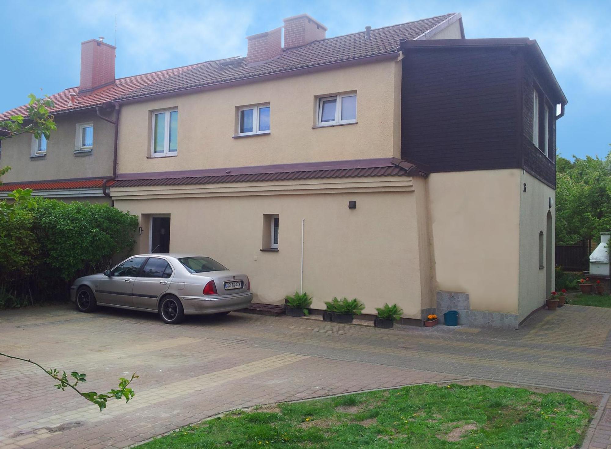 Cozy Apartment With Garden Гданск Екстериор снимка